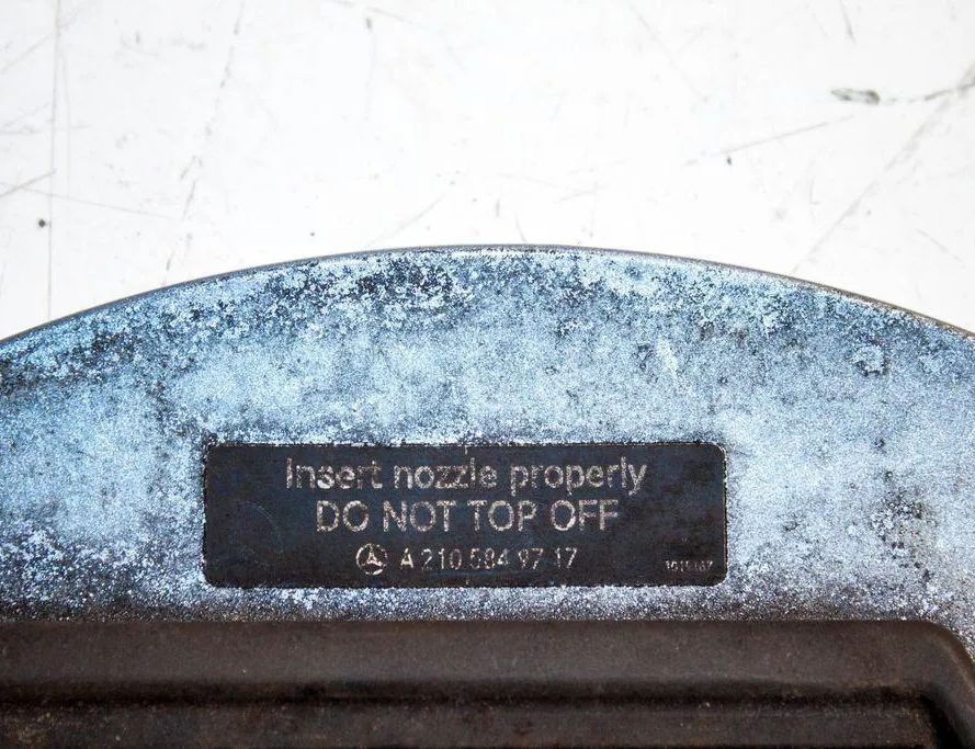 MERCEDES-BENZ R-Class W251 (2005-2017) Bränsletanklocklås a2105848717,a1644700030,a2515840517 32872679