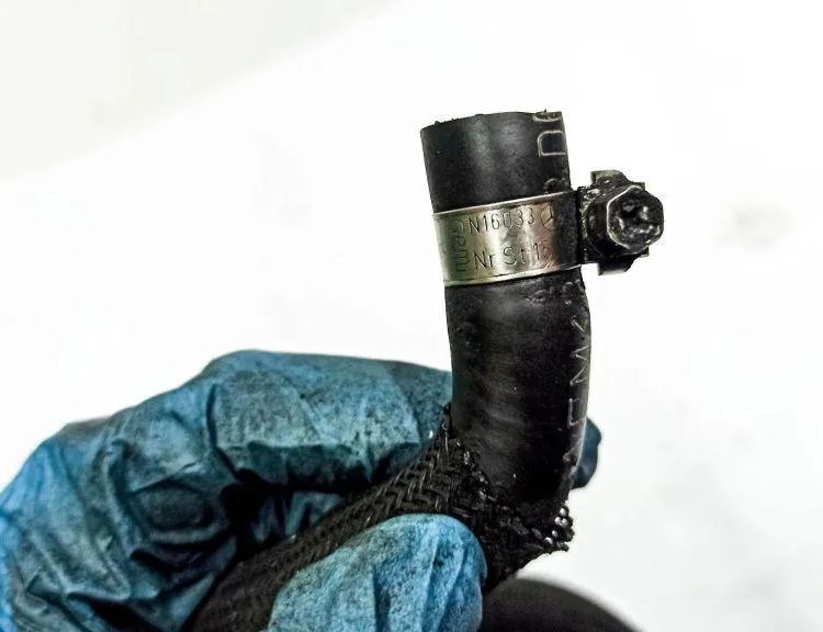 MERCEDES-BENZ CLC-Class CL203 (2008-2011) Servostyrningsslang A2039978682 32873653