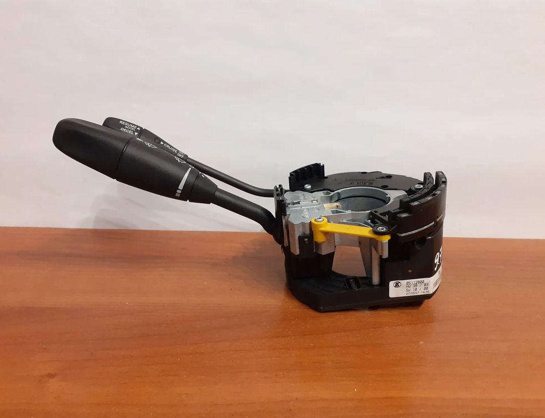 CHRYSLER 300C 1 generation (2005-2011) Indikeringstorkarspaksbrytare 01411200,01311205,#9741,05175055AA,05135967,574542 14887763