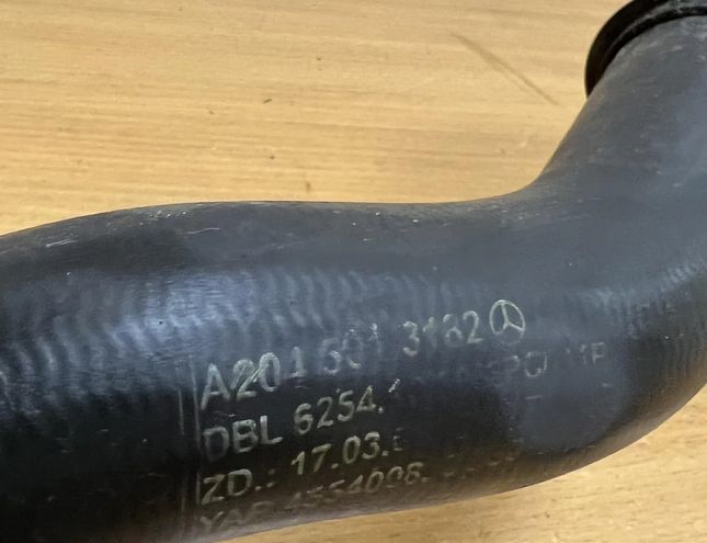 MERCEDES-BENZ CLS-Class C218 (2010-2017) Kylvätskeslangrör A2045013182,#D6250 21757766