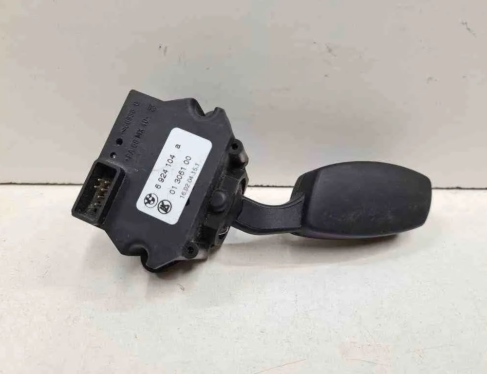 BMW 5 Series E60/E61 (2003-2010) Farthållarspaksratt 32716503