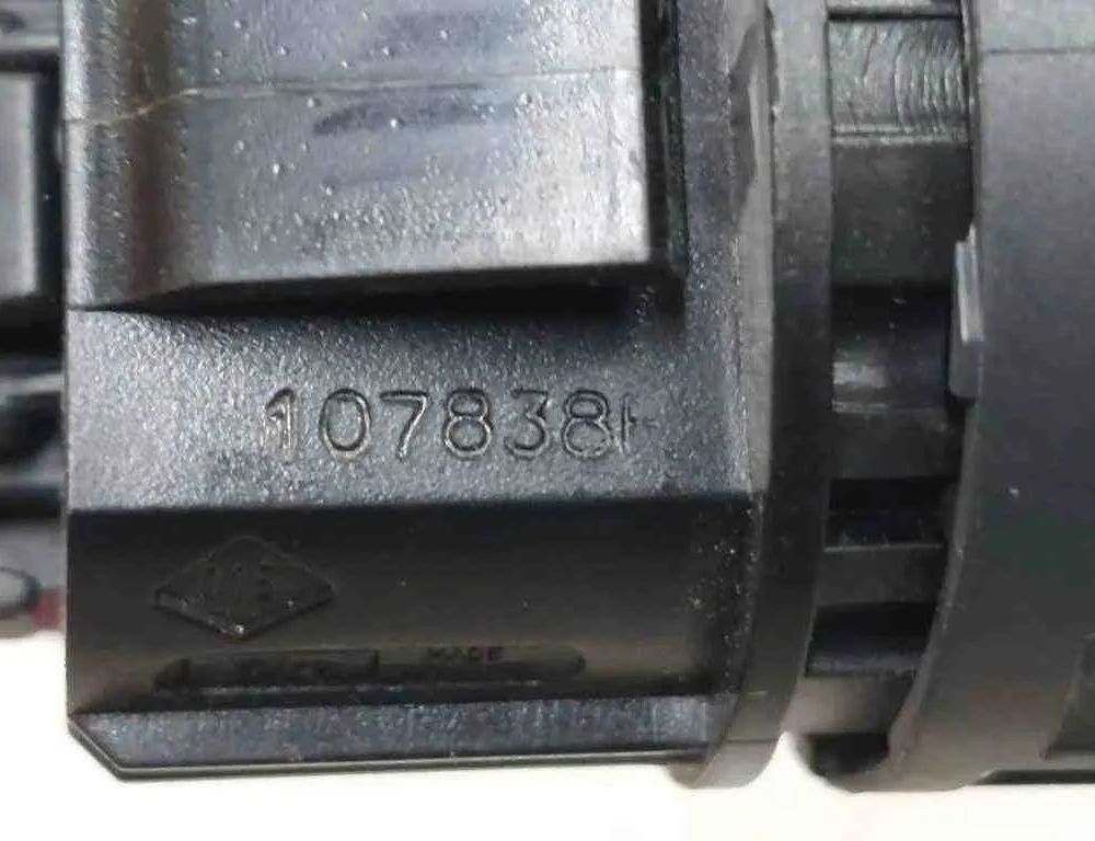 RENAULT Megane 2 generation (2002-2012) Tändningsknapp 1927937,107838 32723418