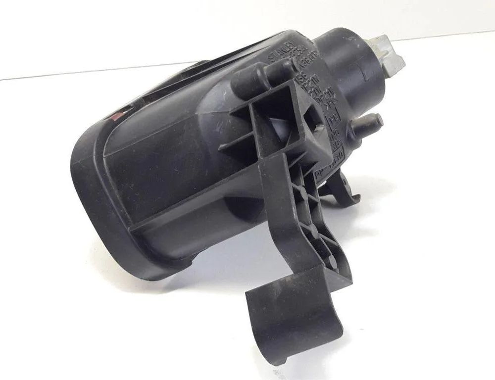 MAZDA 323 BG (1989-1995) Bakre dimljus 0168254 31369775