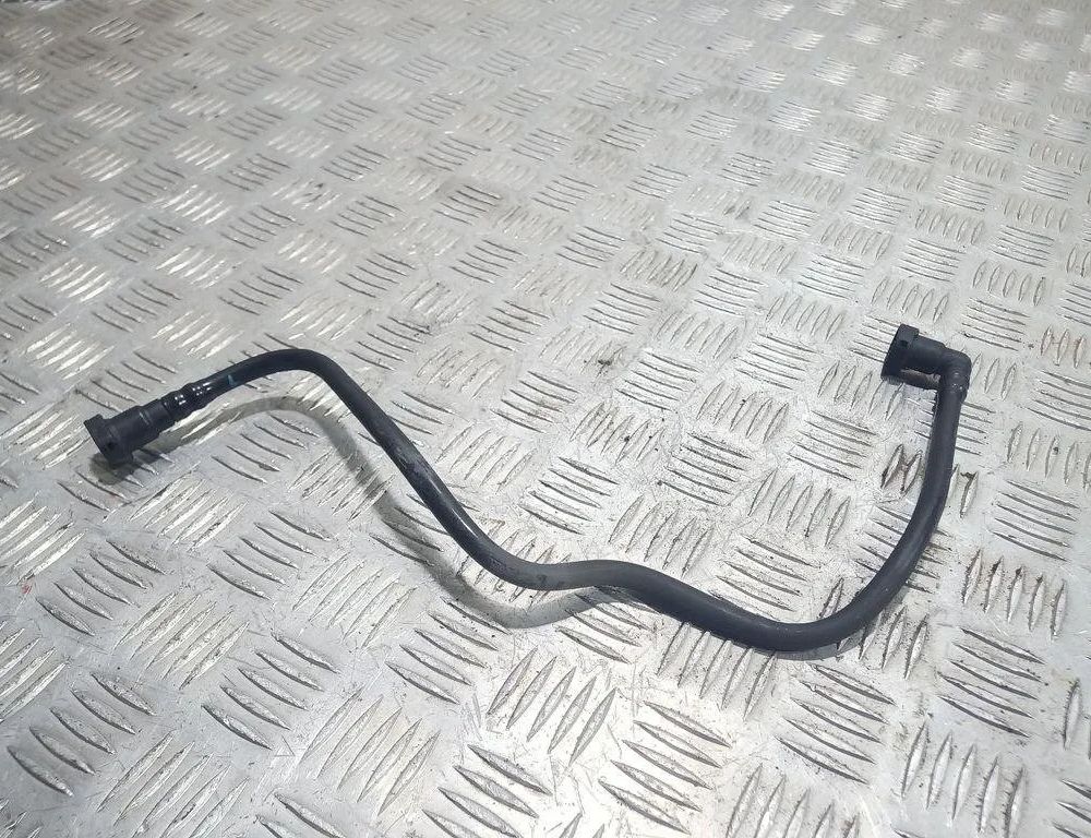 MERCEDES-BENZ C-Class W204/S204/C204 (2004-2015) Bränslerör A2044760826 31399341