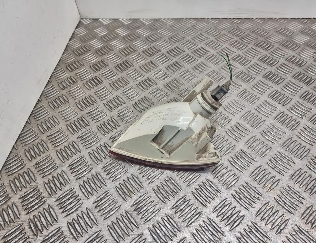 FORD Focus 1 generation (1998-2010) Dimljus bak vänster 1M5115K272A 22598965