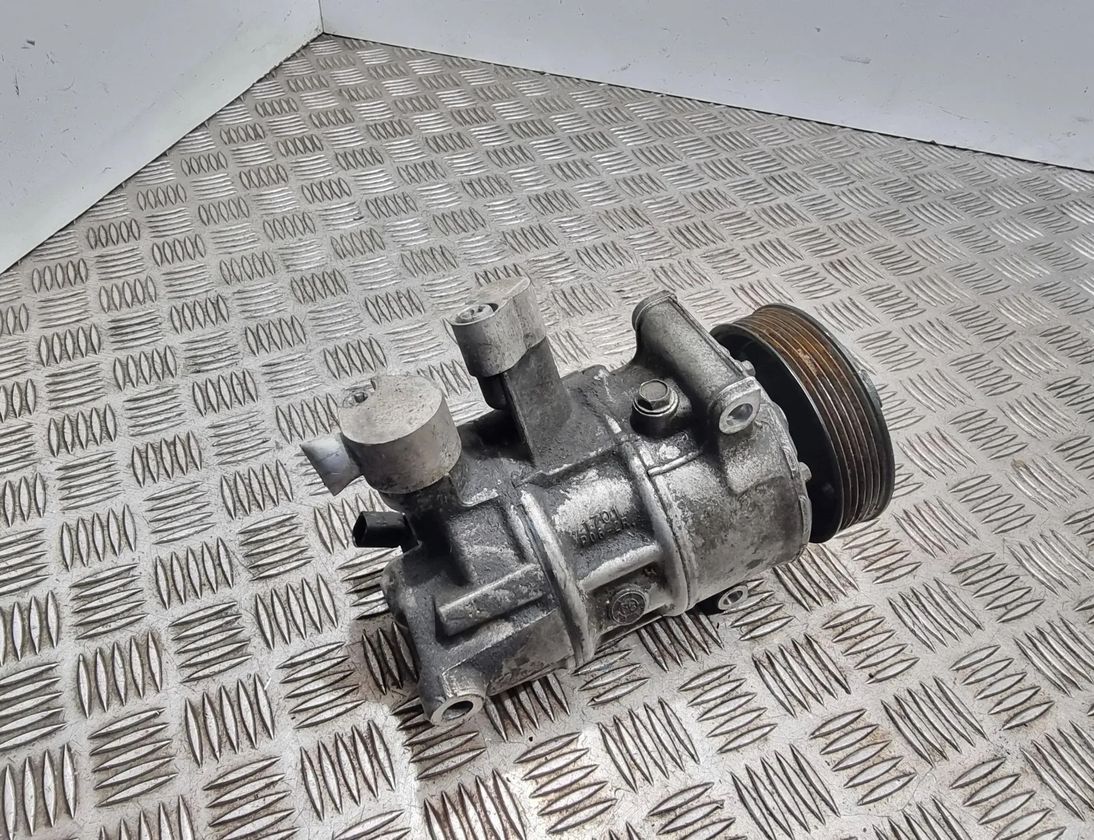 SEAT Altea 1 generation (2004-2013) Luftkonditioneringspump 5N0820803H,R13421706P,01951082B4 24796836