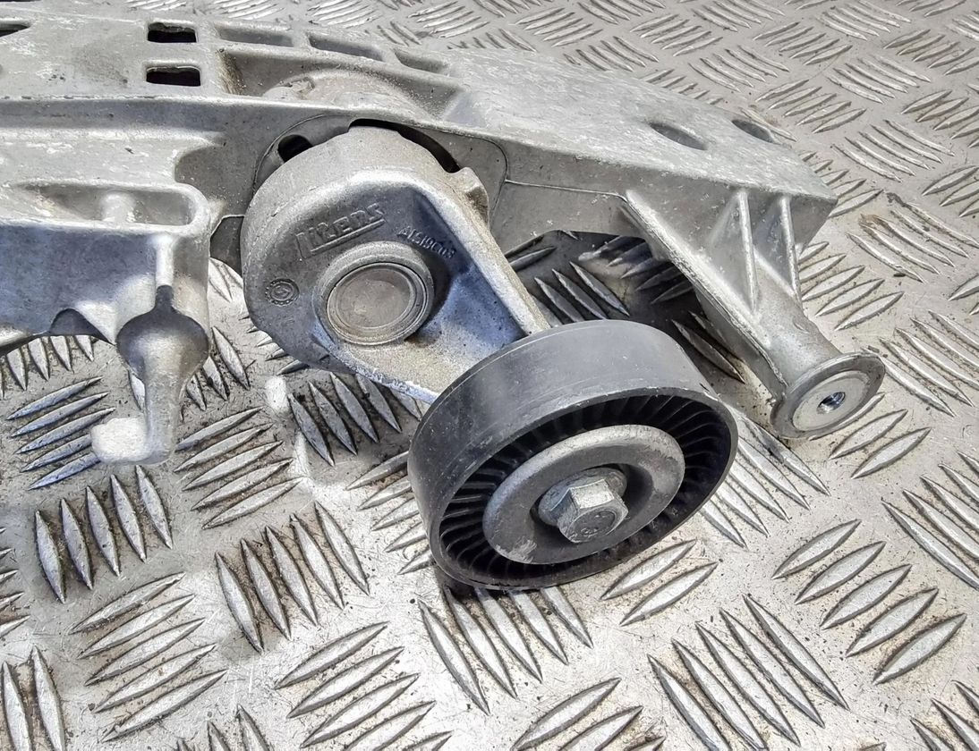 MERCEDES-BENZ B-Class W245 (2005-2011) Bältesspännare A2662000670 24854656