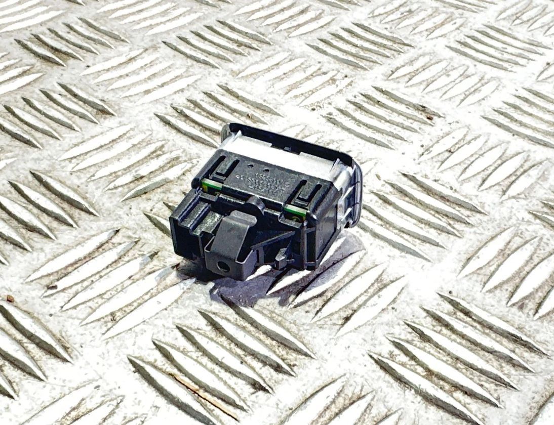 MERCEDES-BENZ E-Class W212/S212/C207/A207 (2009-2016) Vänster bakdörr fönsterkontrollbrytare 2049058102,A2049058102 28298301