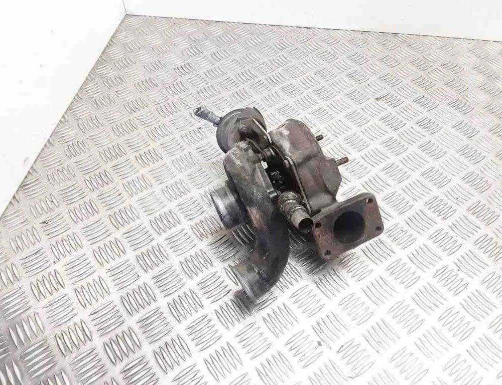 AUDI A4 B6/8E (2000-2005) Turboladdare 3503033 32592873