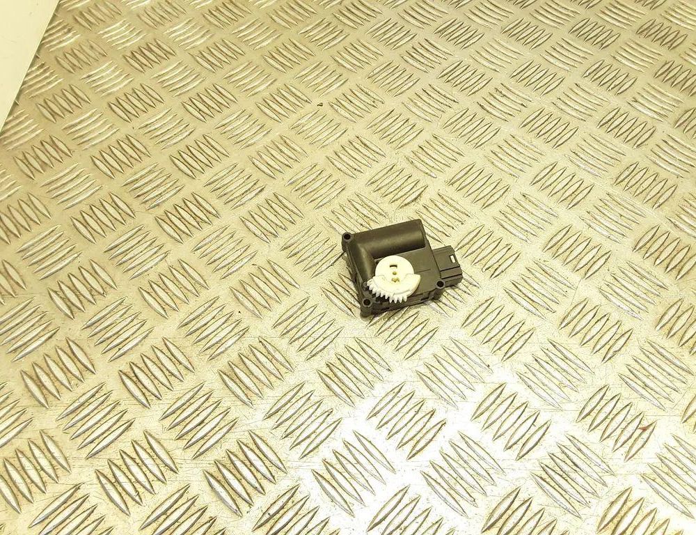 AUDI A6 C6/4F (2004-2011) Ventilator för kupévärmare 4F0820511A,CZ1168803141,0132801359 32762180