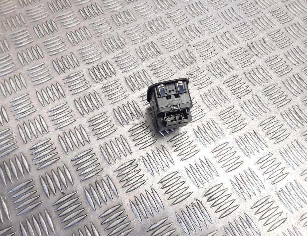 PEUGEOT 206 1 generation (1998-2009) Vänster främre dörrfönsterbrytare 32785072