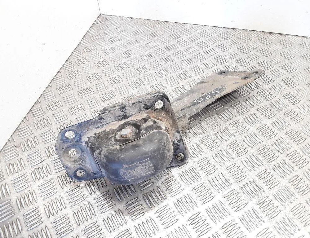 VOLKSWAGEN Golf Plus 1 generation (2004-2009) Bakre höger arm 1K0505226H 32994477