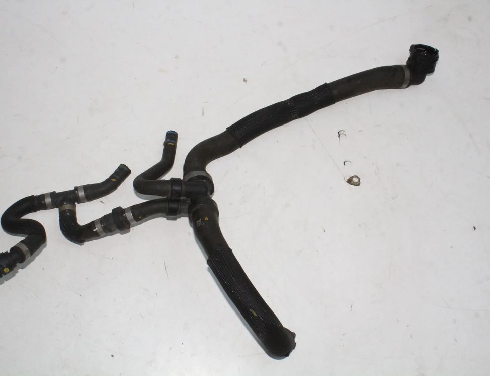 PEUGEOT 508 2 generation (2018-2023) Kylvätskeslangrör 32795353