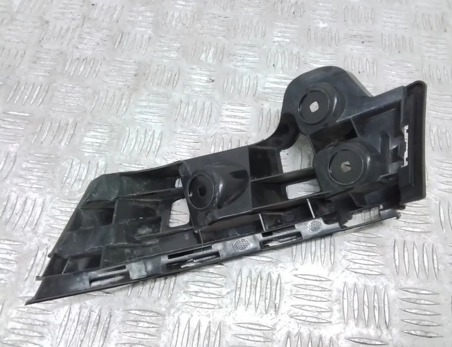 VOLKSWAGEN Jetta 7 generation (2018-2024) Bakre vänster stötfångarfäste 17A807453 27367439