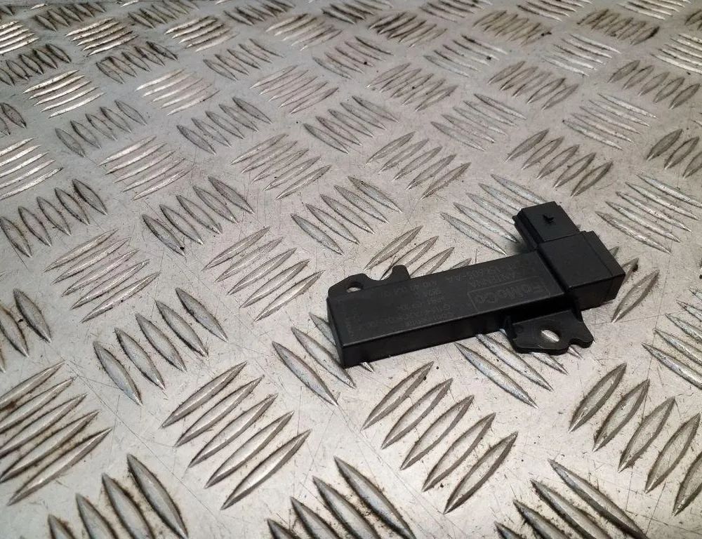 FORD Mondeo 5 generation (2014-2022) Bootlid antennförstärkare DS7T15K603AA 32152219