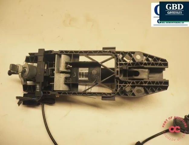 VOLKSWAGEN Beetle 3 generation (2012-2020) Främre vänstra dörrens yttre handtag 5n0837205m 30869768