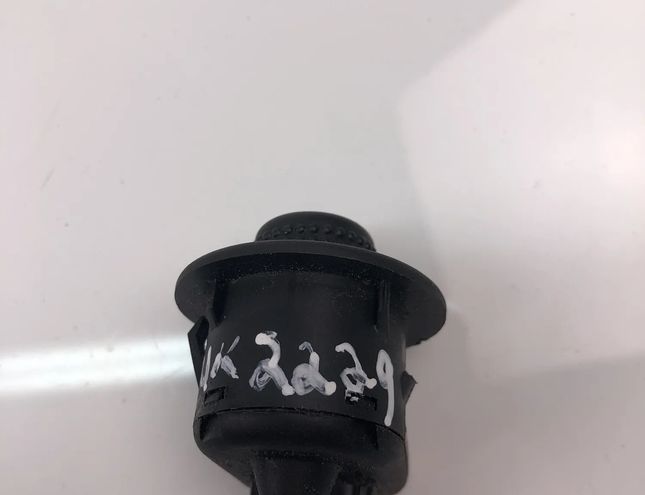 RENAULT Modus 1 generation (2004-2012) Omkopplare för spegeljustering 255704649R 23676455