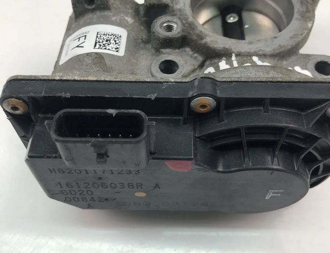 NISSAN Pulsar C13 (2014-2018) Gasspjällskropp 161206038R 23808853