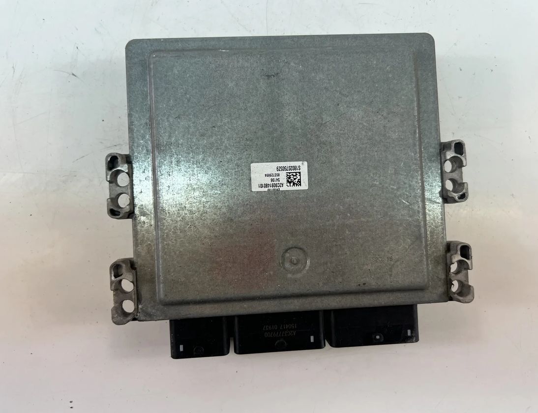 RENAULT Megane 3 generation (2008-2020) Motorstyrenhet ECU 237106288R,S180206145A 27304029