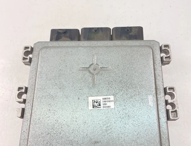 PEUGEOT 508 1 generation (2010-2020) Motorstyrenhet ECU 9676760880,S180123001E 28212122