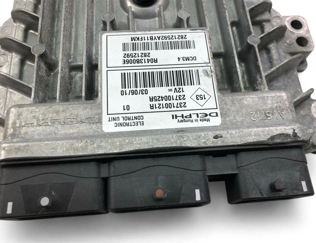 RENAULT Megane 3 generation (2008-2020) Motorstyrenhet ECU 237100121R,237100425R 32048559