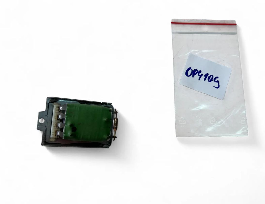 VOLKSWAGEN Caddy 2 generation (1995-2004) Värmefläktmotor/fläktmotstånd 701959263A 32055420