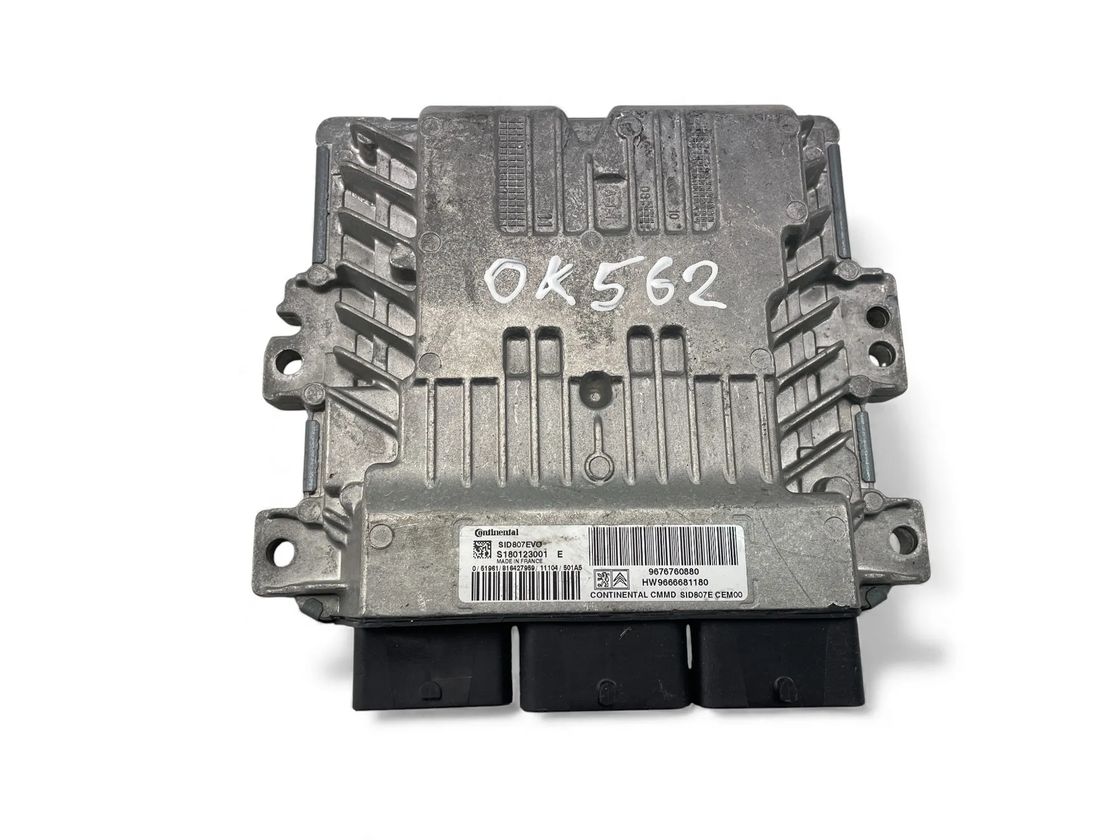 PEUGEOT 508 1 generation (2010-2020) Motorstyrenhet ECU 9676760880,S180123001E 33068873