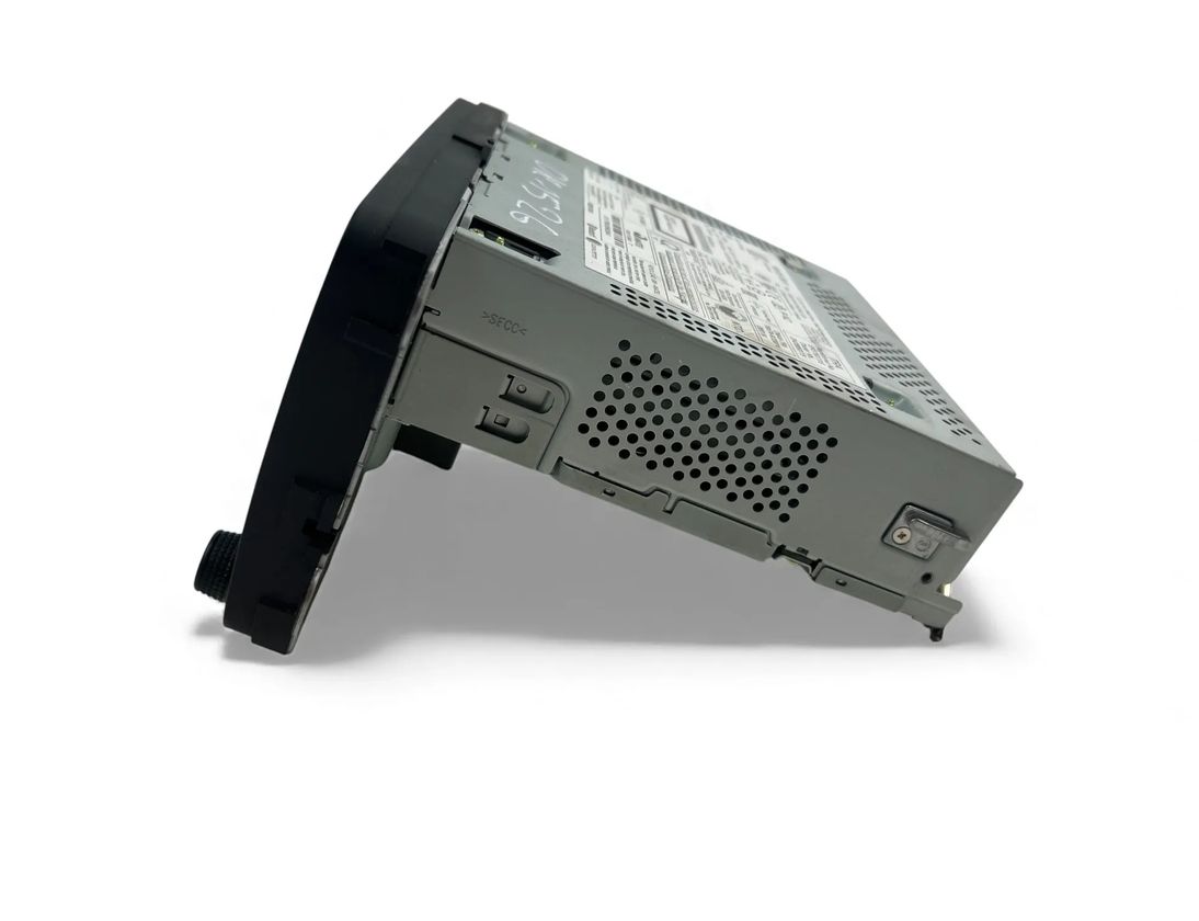 VOLKSWAGEN Passat CC 1 generation (2008-2017) Musikspelare med GPS 1K8035150H 33102785