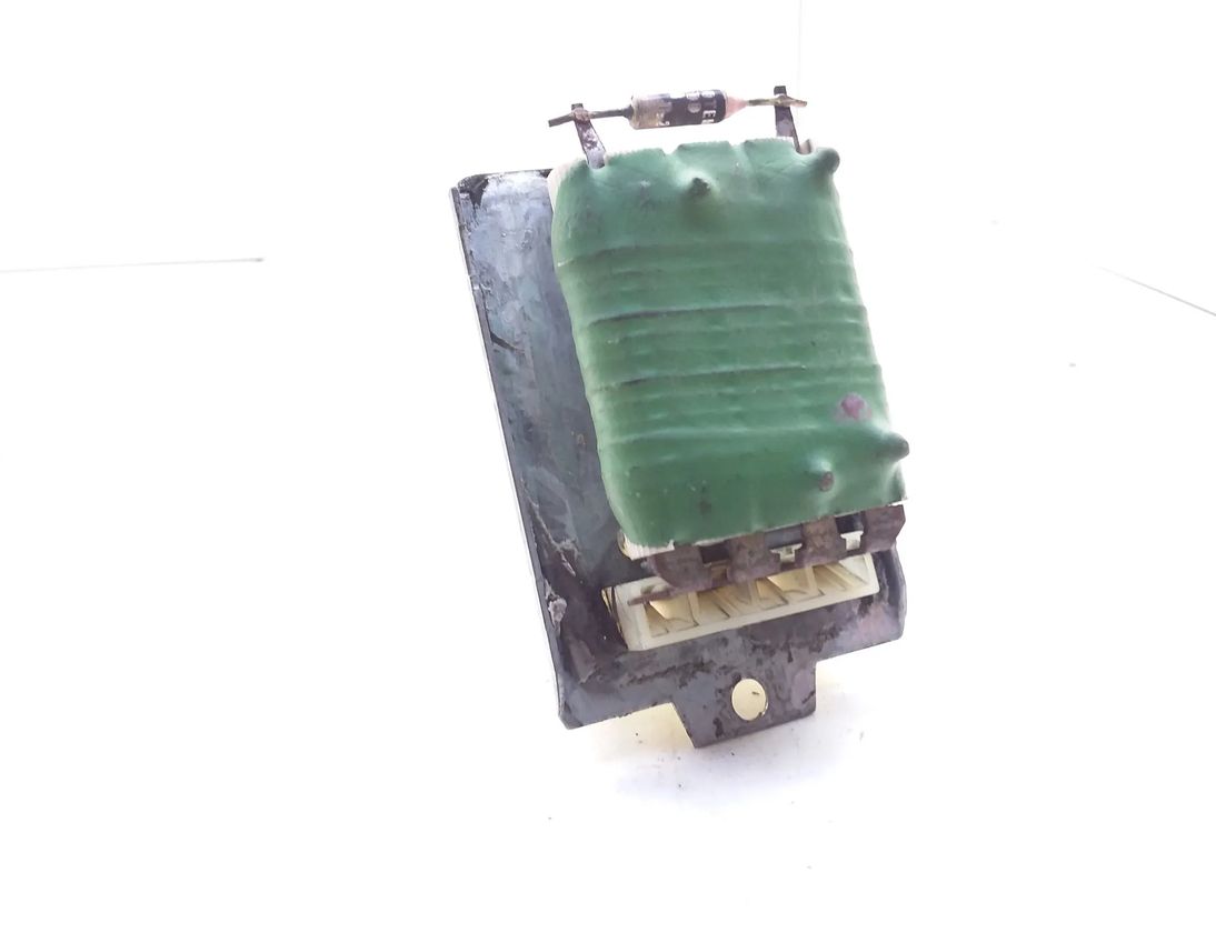 VOLKSWAGEN Golf 3 generation (1991-1998) Motstånd för kupévärmare H17838752e,701959263a 11656640