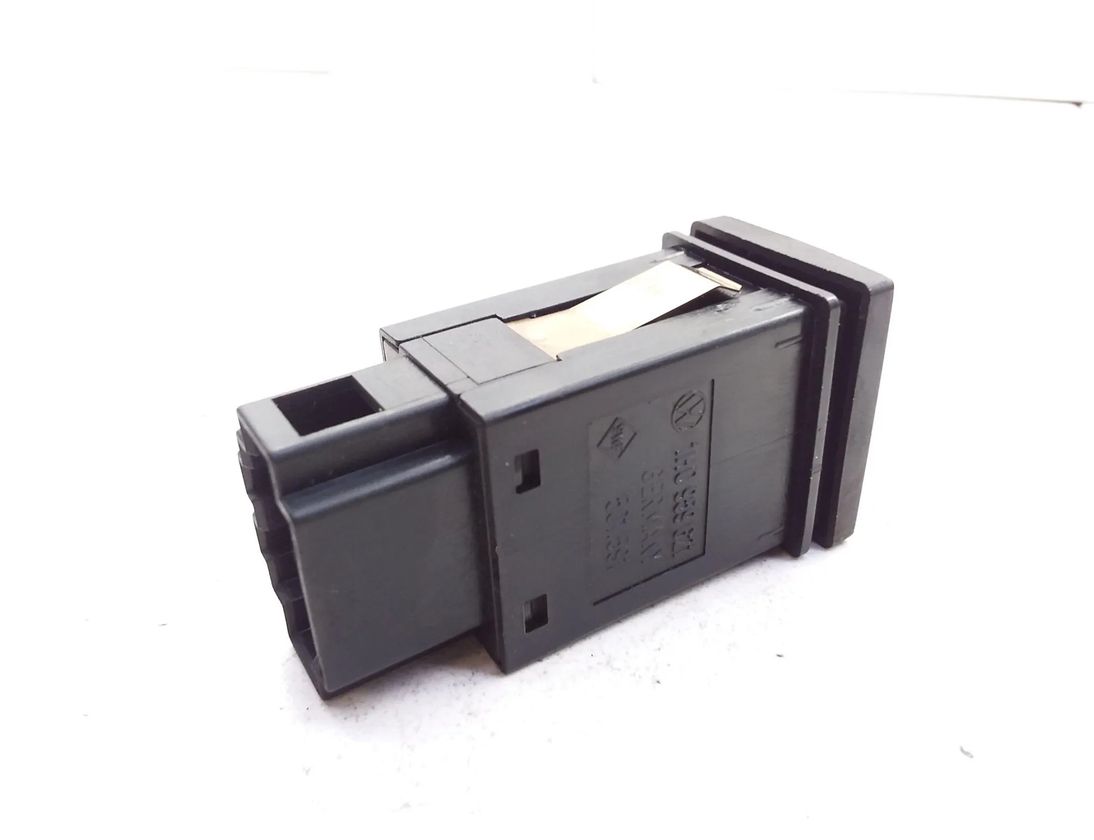 VOLKSWAGEN Golf 3 generation (1991-1998) Strömställare för bakrutevärme 1H0959621 20375548