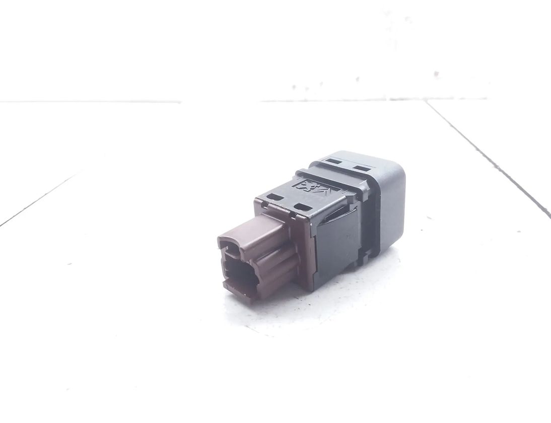 PEUGEOT 2008 2 generation (2019-2023) SRS Switch 9641391277,95835 31969335