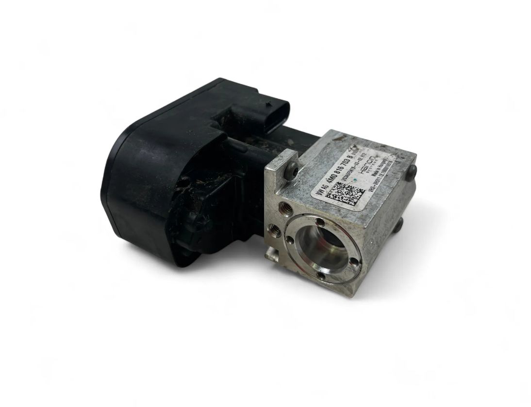 VOLKSWAGEN Golf 7 generation (2012-2024) Luftkonditioneringens expansionsventil 4M0816703B 32843907