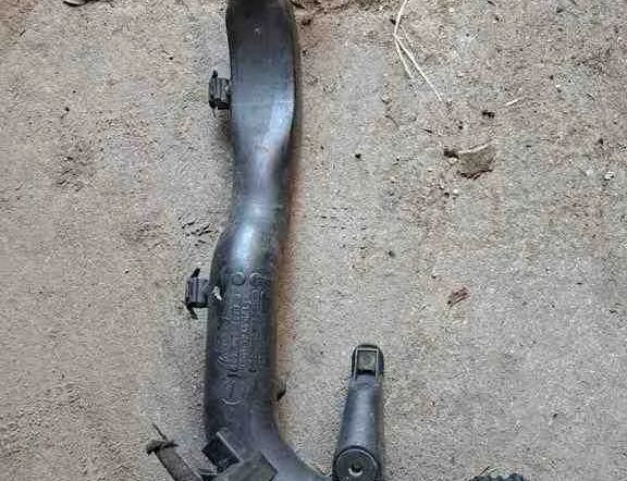 AUDI A4 B8/8K (2011-2016) Intercooler slangrör 8E0145762B 32643093