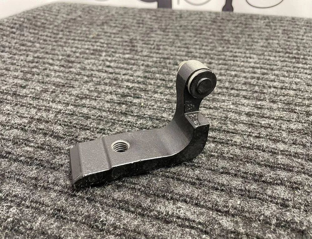 BMW 2 Series F44 (2019-2023) Bakre höger dörrgångjärn A078930,7246063 32190549