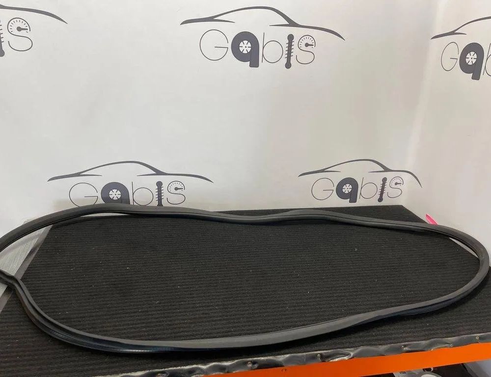 MERCEDES-BENZ GL-Class X166 (2012-2015) Främre höger dörrtätning gummi A1666970051 32191005