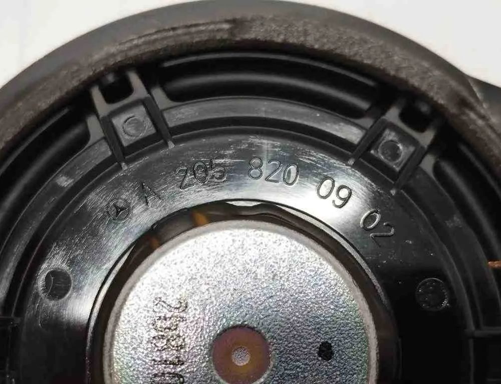 MERCEDES-BENZ C-Class W205/S205/C205 (2014-2023) Dashboard ljudhögtalare A2058200902 32601615