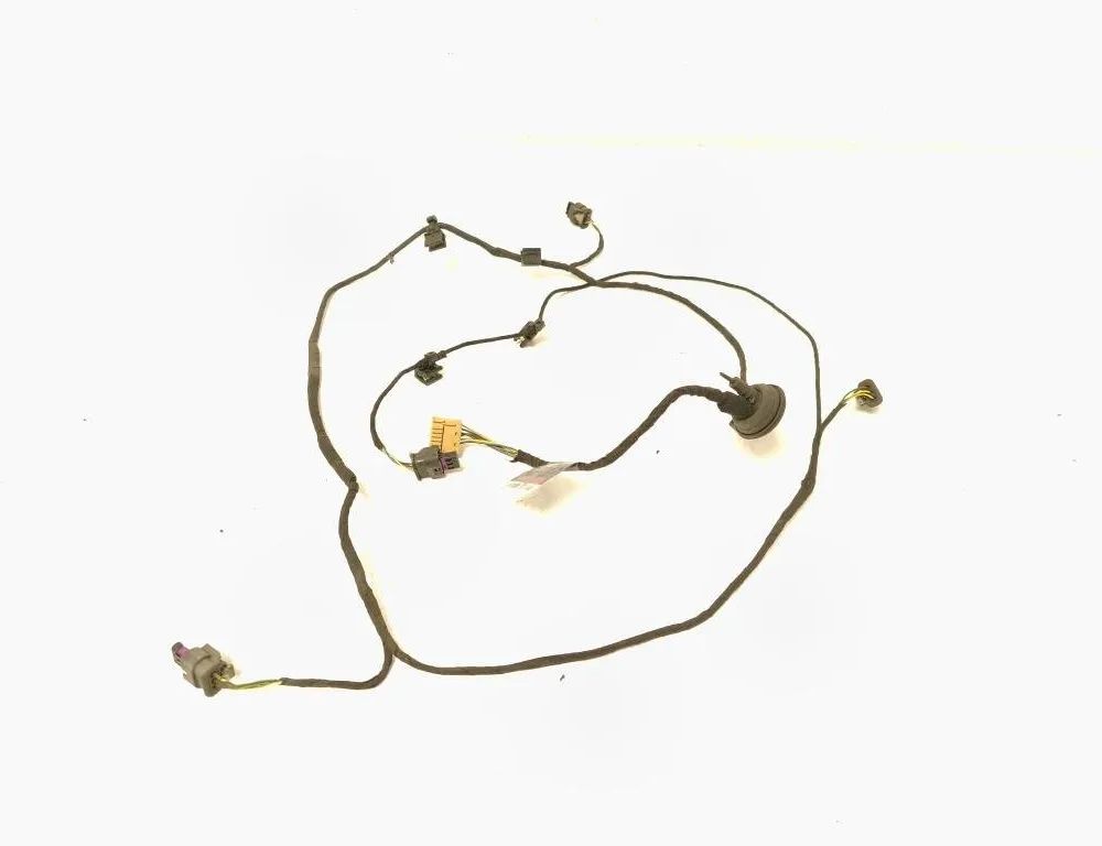 AUDI A4 B9/8W (2015-2024) Kablar för parkeringshjälp bak 8W0971104A 30669151