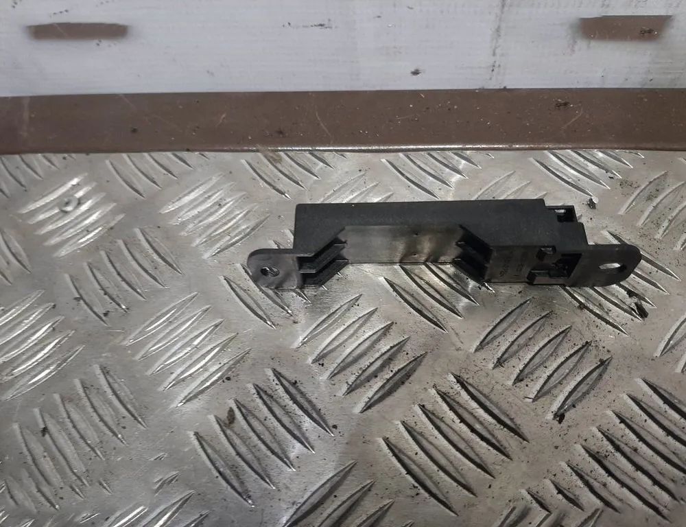 MERCEDES-BENZ S-Class W221 (2005-2013) Nyckellös kontrollenhet A1668200075 15366358