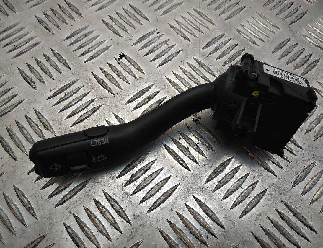 AUDI A8 D3/4E (2002-2010) Torkarkontroll 4E0953503B 11520766