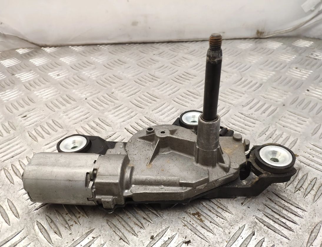 VOLVO V50 1 generation (2003-2012) Baklucka Fönstertorkare Motor 31218473,3M51R17K441AF 13790955