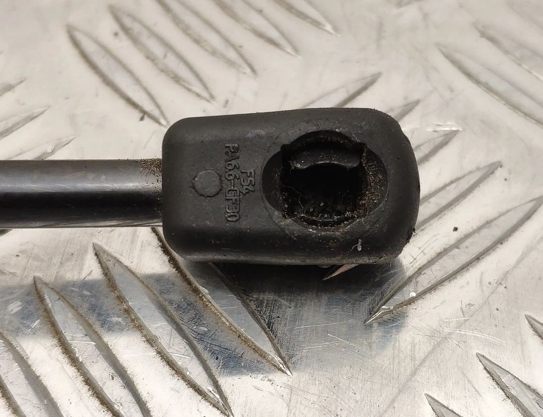 BMW M4 F82/F83 (2013-2020) Fram höger motorhuvsfjäderben 8059044,51238059044 13800832