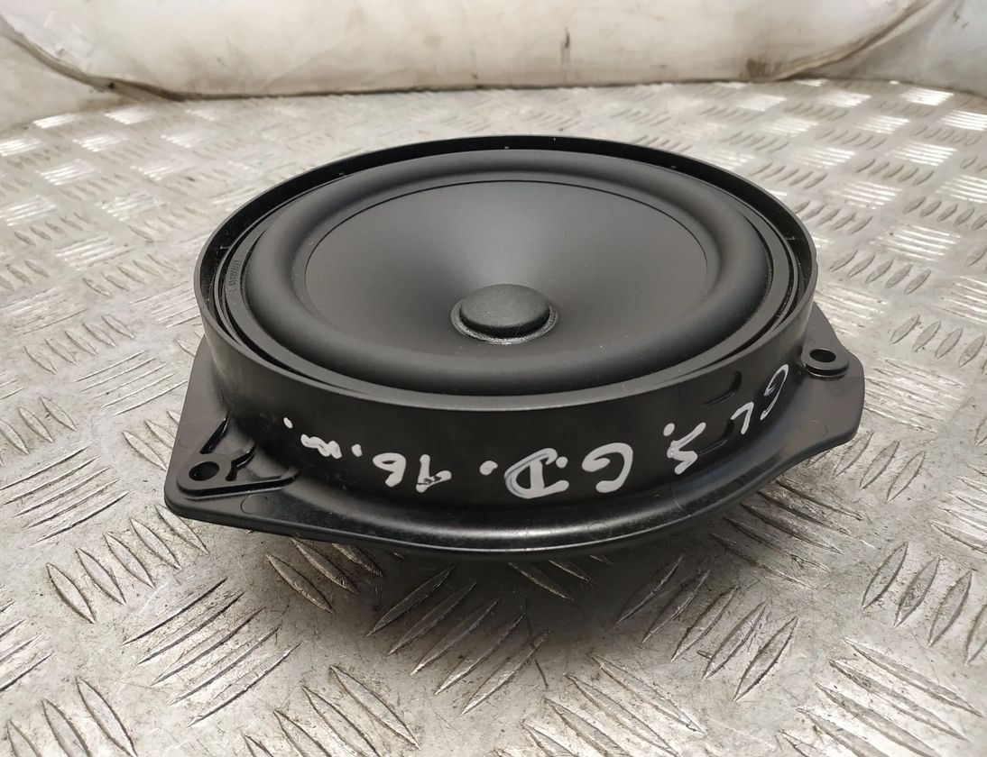 MERCEDES-BENZ GLS-Class X166 (2015-2020) Ljudhögtalare för höger bakdörr A1668202102 24877140