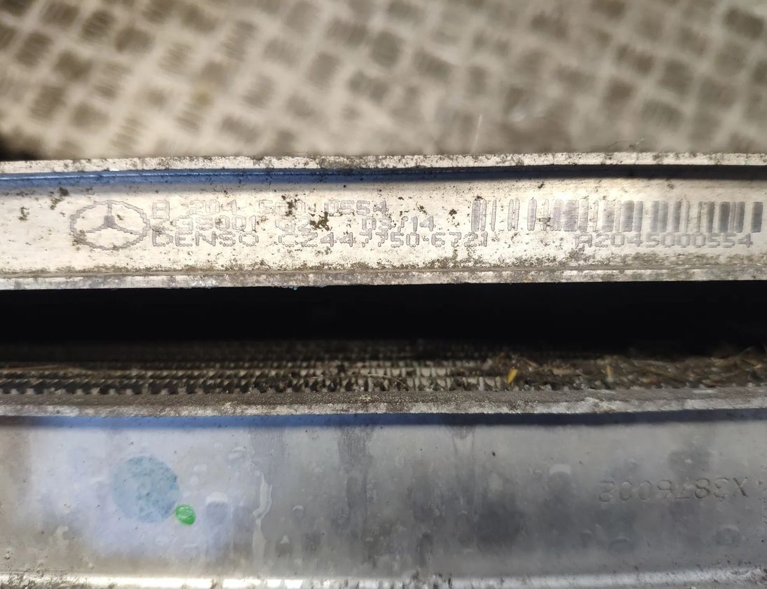 MERCEDES-BENZ C-Class W204/S204/C204 (2004-2015) Kylningsdelar 0130307134,A2045000393,A2045000755,A2045050530 25424357