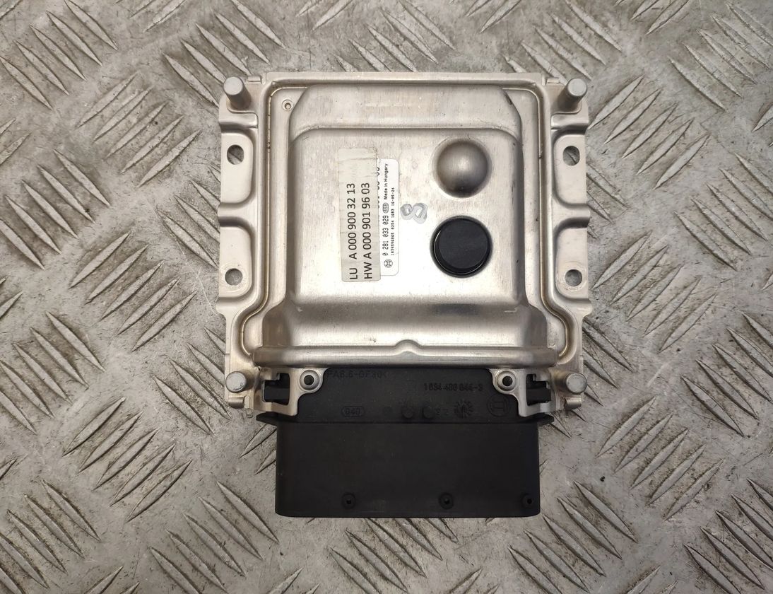 MERCEDES-BENZ GLS-Class X166 (2015-2020) AdBlue kontrollenhet A0009003213,A0009019603,0281033029 30324931