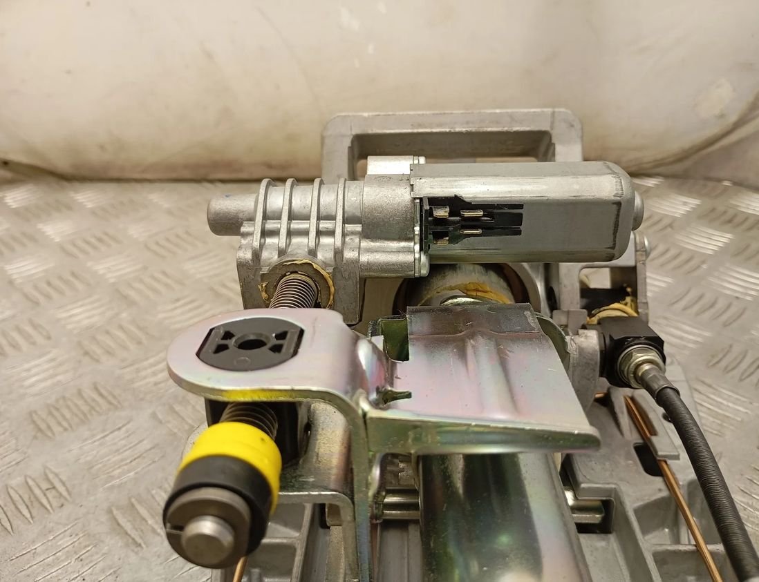 MERCEDES-BENZ CLS-Class C218/X218 (2011-2017) Rattstångsmekanism A2184601316,A2044600425,204462206 30640799