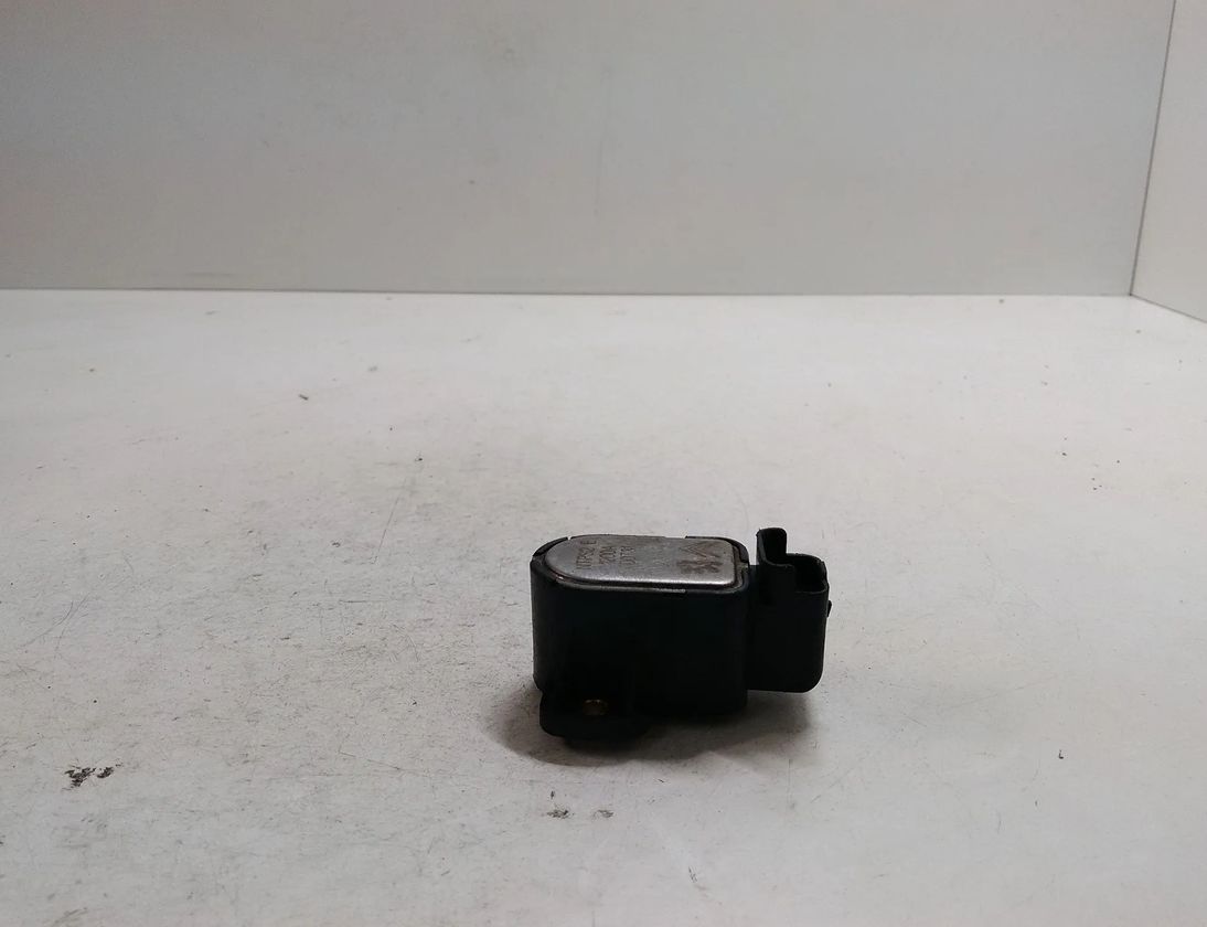 PEUGEOT 206 1 generation (1998-2009) Ventilpositionssensor 28403561