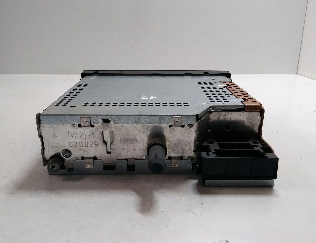 PEUGEOT 206 1 generation (1998-2009) Musikspelare med GPS 96454436XT00 28411179