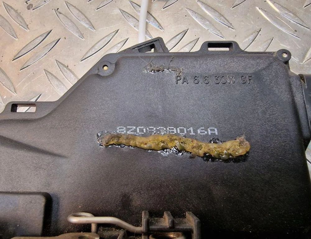 AUDI A3 8L (1996-2003) Bakre höger dörrlås 8Z0839016A 31237889