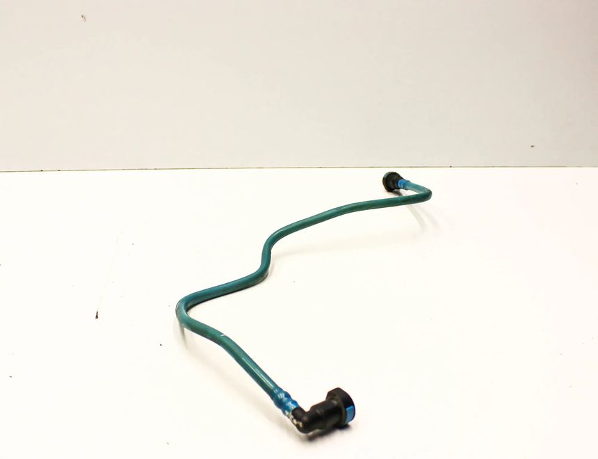 MERCEDES-BENZ C-Class W204/S204/C204 (2004-2015) Bränslerör A2044760626 31538893