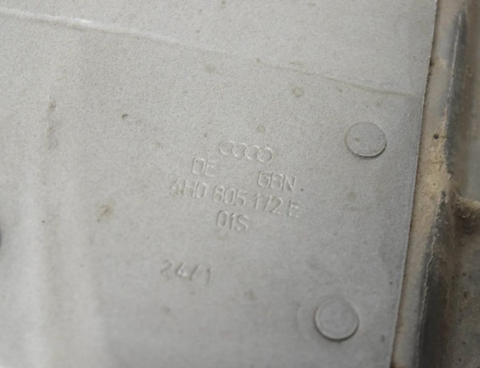 AUDI A8 D4/4H (2010-2018) Främre höger fjärdedel 4H0805124,4H0805172E,4H0805176E 24682871